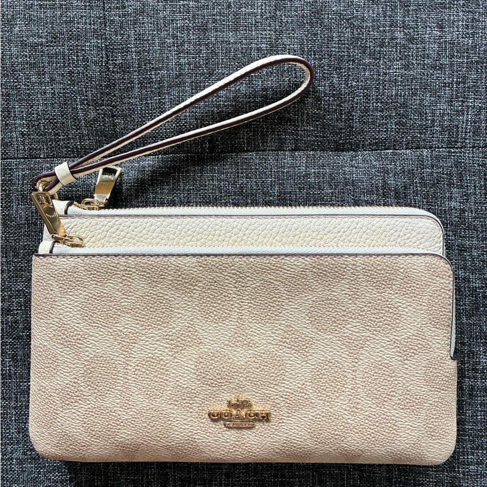 COACH DOUBLE ZIP WALLET in Signature Canvas